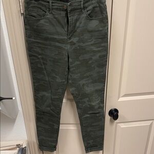 CAMO Sanctuary Women's Camouflage Skinny Jeans